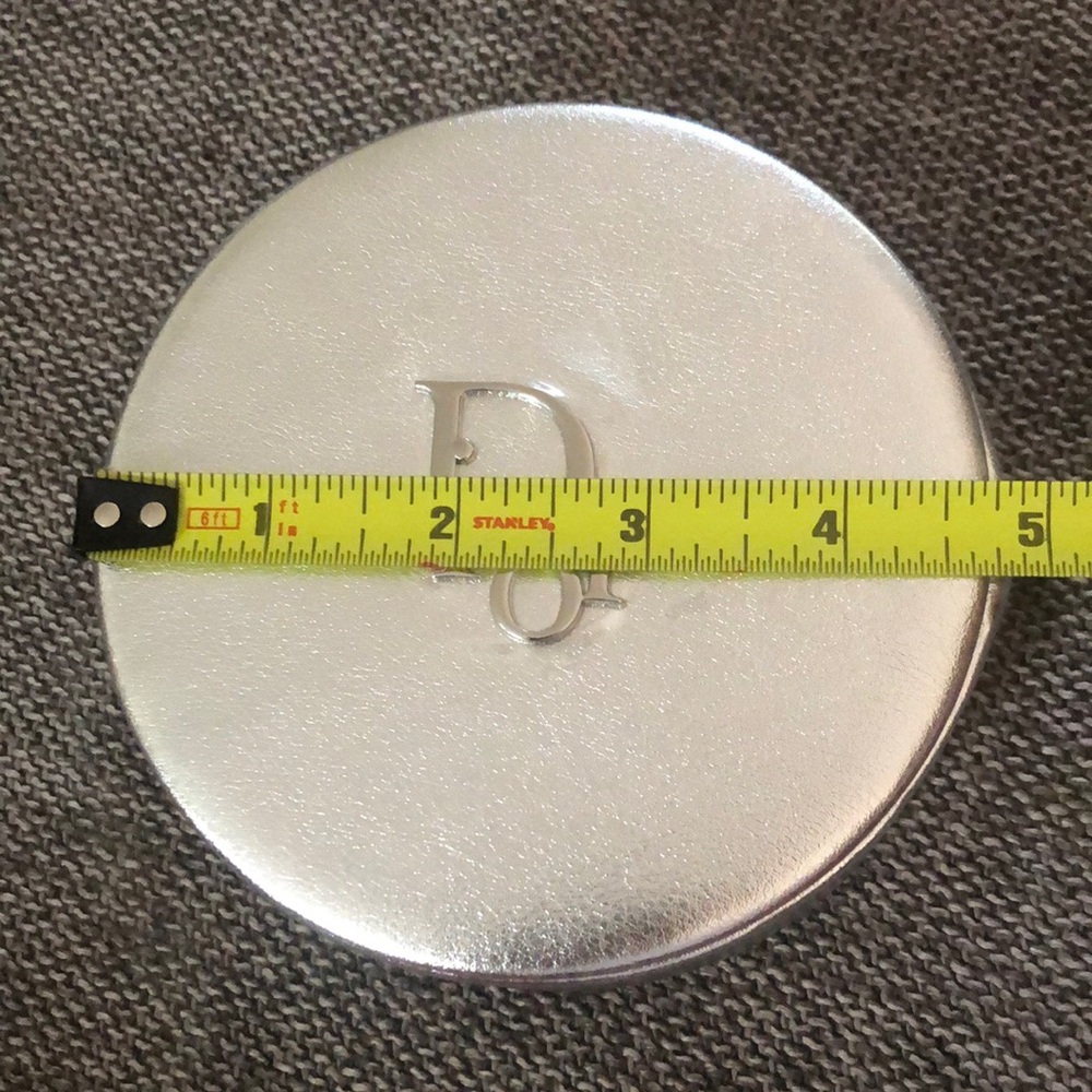 Dior Silver Round Small Pouch Vanity Authentic - Picture 13 of 13